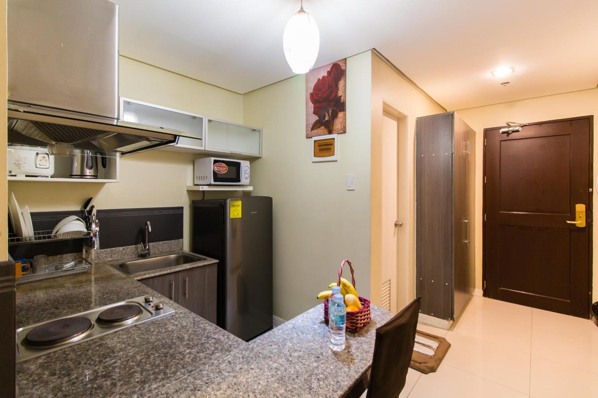 Jmm Apartment Suites Manila Eksteriør billede