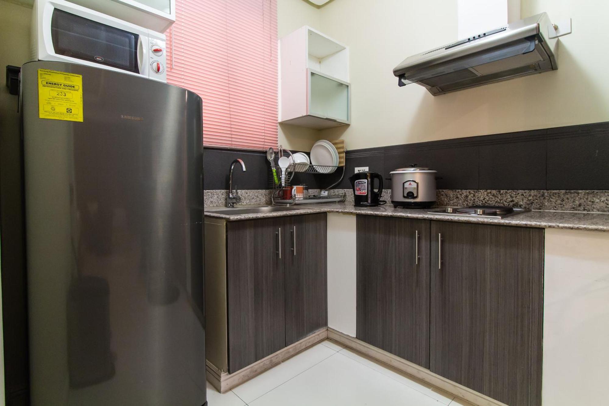 Jmm Apartment Suites Manila Eksteriør billede