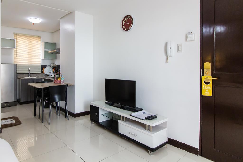 Jmm Apartment Suites Manila Eksteriør billede