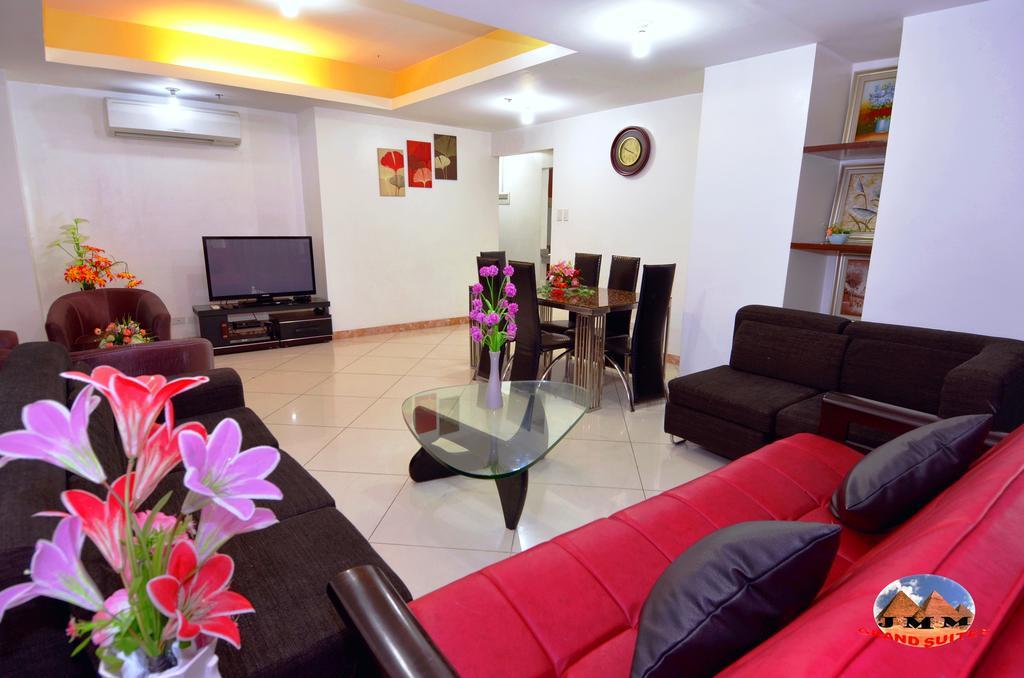 Jmm Apartment Suites Manila Eksteriør billede