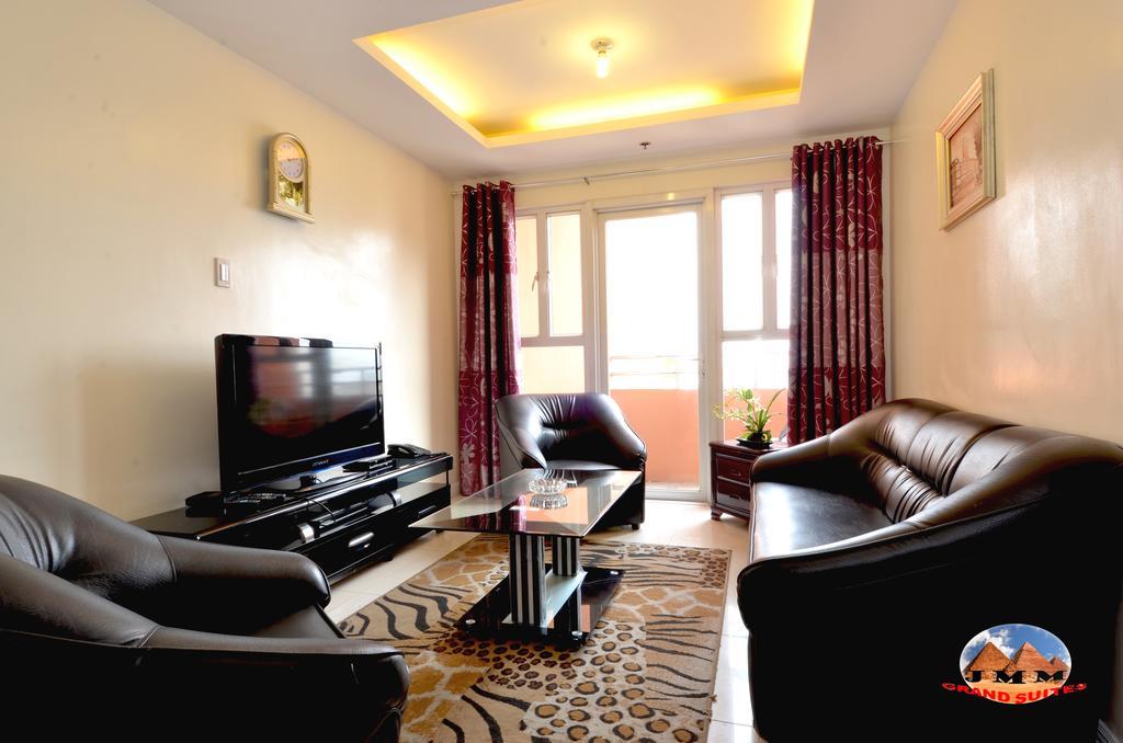 Jmm Apartment Suites Manila Eksteriør billede