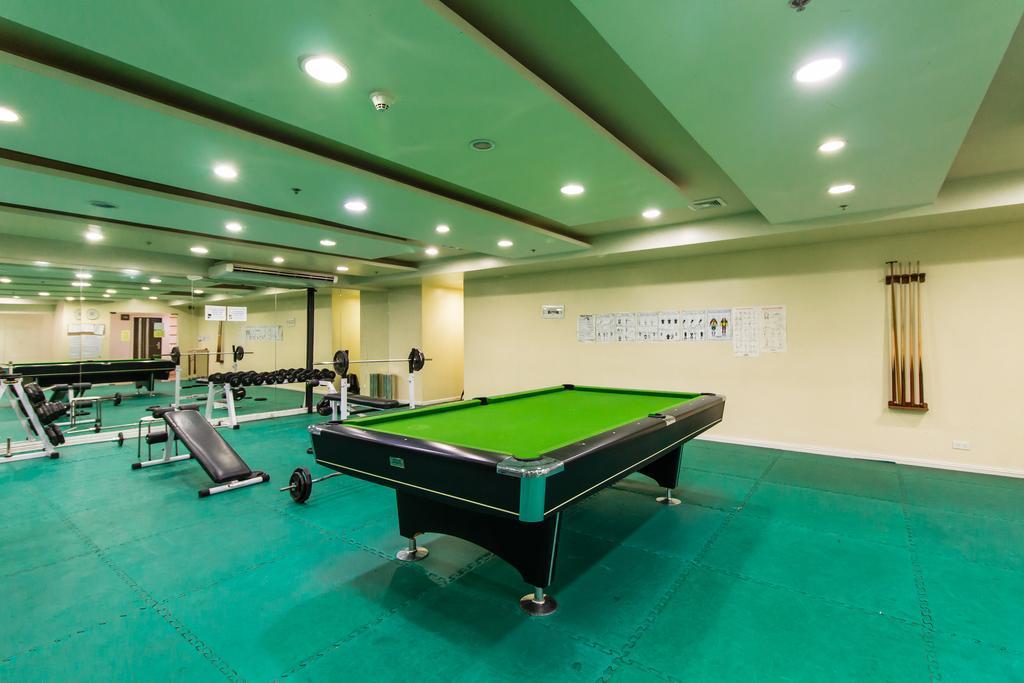 Jmm Apartment Suites Manila Eksteriør billede